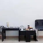 招待所 Gallery 3*