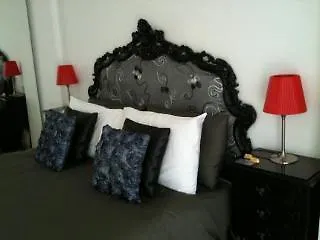 Gallery 3*