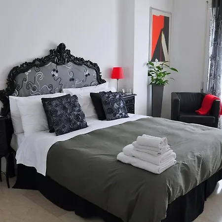 Πανσιόν Gallery 3*